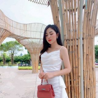 Đầm body thiết kế
