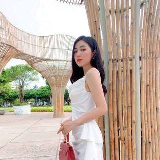 Đầm body thiết kế