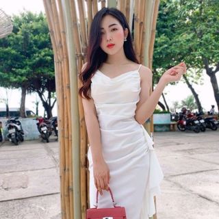 Đầm body thiết kế