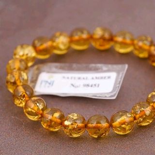 vòng tay hổ phách tự nhiên balan