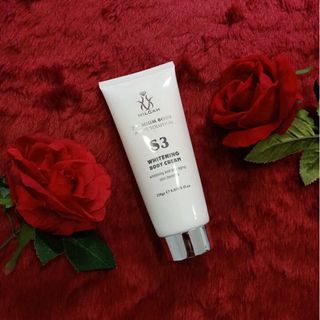 BỘ SẢN PHẨM PREMIUM BODY WHITE SOLUTION – CHO LÀN DA TRẮNG KHÔNG TÌ VẾT