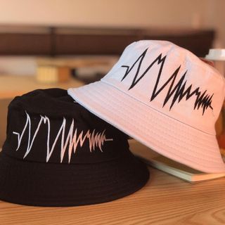 Nón bucket Nhịp Tim