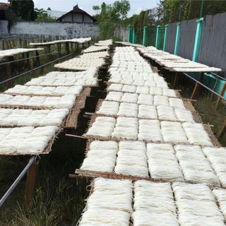 Sợi hủ tiếu nam vang