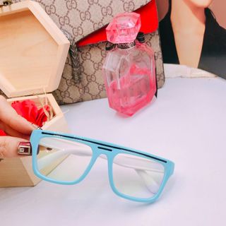 Mắt kính gọng dẻo mắt trong