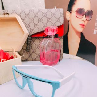 Mắt kính gọng dẻo mắt trong