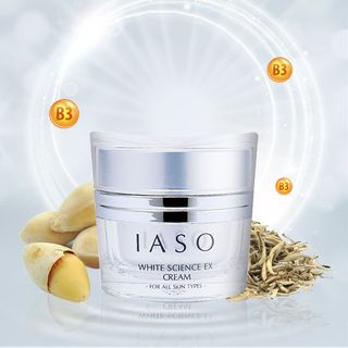Kem Dưỡng Giúp Làm Trắng Da Iaso
