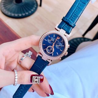 SWARO CAO CẤP NỮ REPLICA