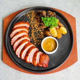 Lườn ngỗng hun khói nga
