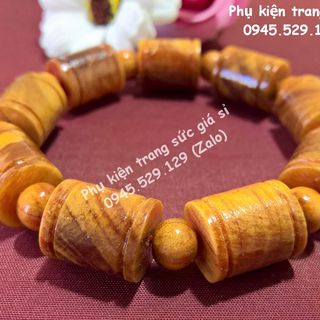 Vòng gỗ huyết rồng giá tại xưởng