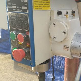 MÁY KHOAN BÀN LOẠI BÁN TỰ ĐỘNG DAF-25B