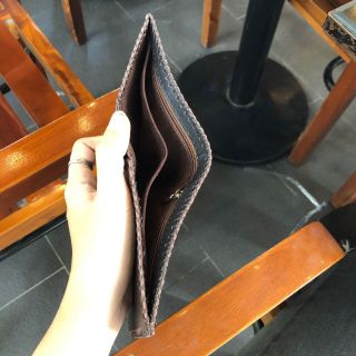 Ví ngang da trơn may chỉ MS NB-1022