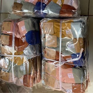 Tất trẻ em rất đẹp rẻ