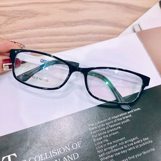 Mắt kính 8812
