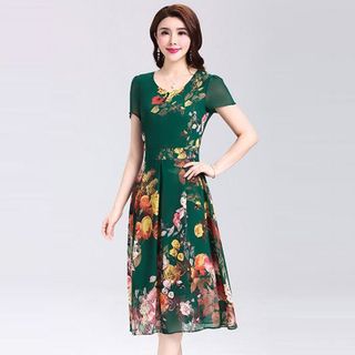 Đầm Hoa In Hình 3D Cổ Tròn Xòe Xếp Li Cao Cấp