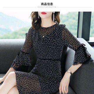 đầm chấm bi