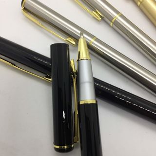 Bút Kim Loại Khắc Tên