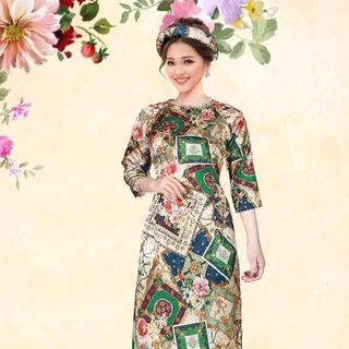 Áo dài gấm hoa tiet nhu hình