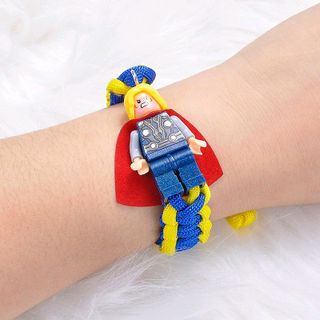 Vòng tay phản quang và lego
