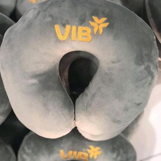 gối ôm cổ thêu logo theo yêu cầu