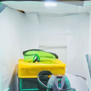 Laze 5 tia xanh jujin