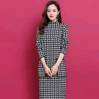 đầm len suông caro