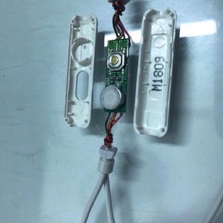 TAI NGHE R9 ZIN