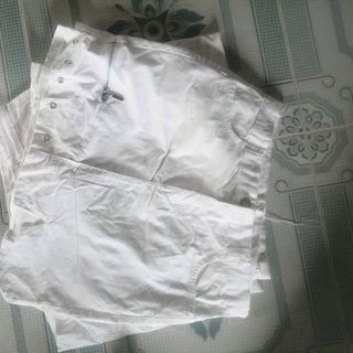 chân váy quần rean kaki
