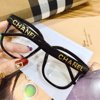 Gọng kính cn có mầu trong