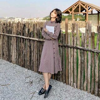 đầm caro