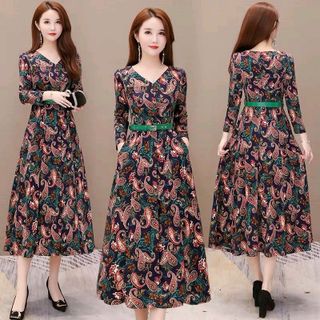 đầm thun cổ tim