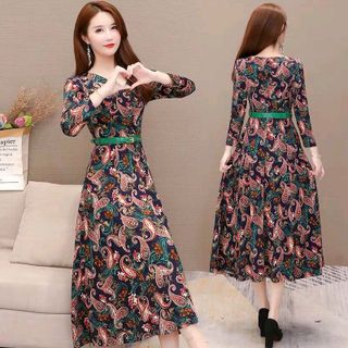 đầm thun cổ tim