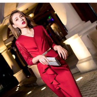 đầm thiết kế phối ren