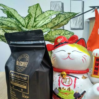 Cà phê nguyên hạt túi đen 500g