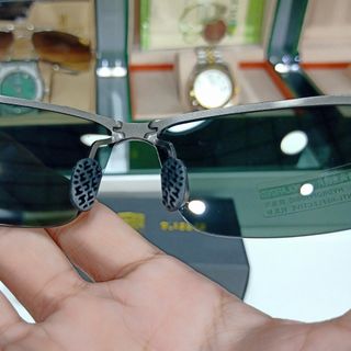 KÍNH NAM TRÒNG POLAROID