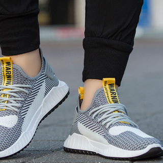 Giày Sneaker Nam Thời Trang và Cá Tính
