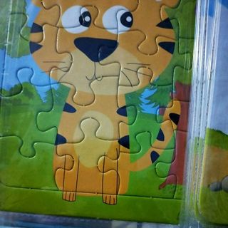 tranh ghép giấy loại dầy kich thước 14cm x 14cm đủ mẫu nhe