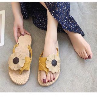 Dép kẹp hoa đé cói
