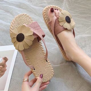 Dép kẹp hoa đé cói