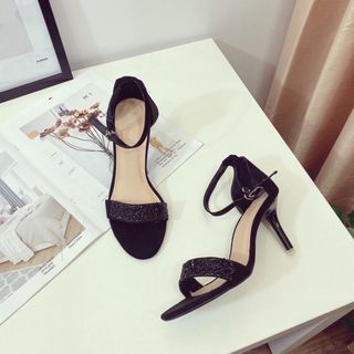 Giày sandal đácdc