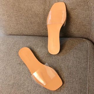 Dép quai mika cute trắng chân