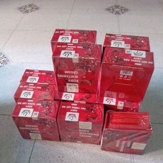 kem siêu trắng body lựu đỏ