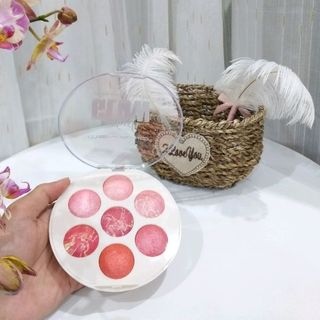Phấn mắt má hồng bắt sáng