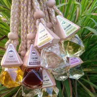 Tinh dầu treo xe ô tô treo phòng hoa violet