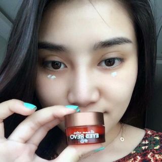 kem trị thâm mắt Genie Anna Choi