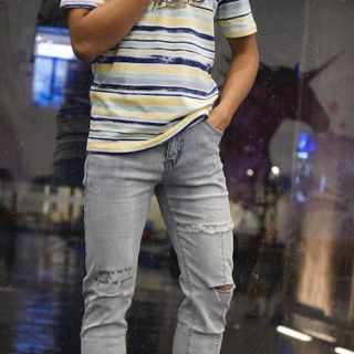 Quần jean nam xanh rách in chữ CELEB 9D08