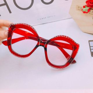 Kính mát lạm xoàn