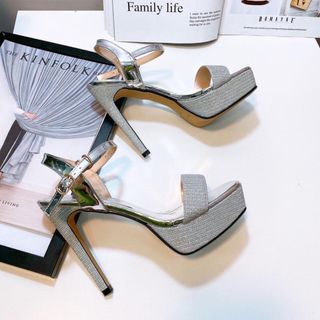 Giày sandal cao gót nhon đá