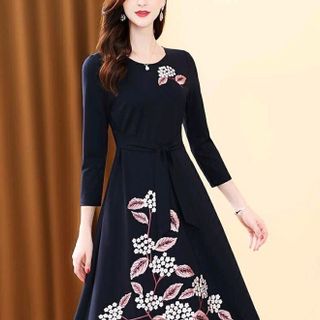 đầm thun thêu mẫu mới