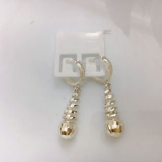 Bông tai đơn giản MB05