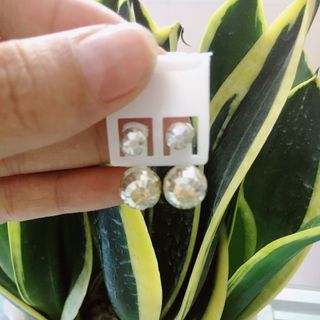 Bông tai đơn giản MB6